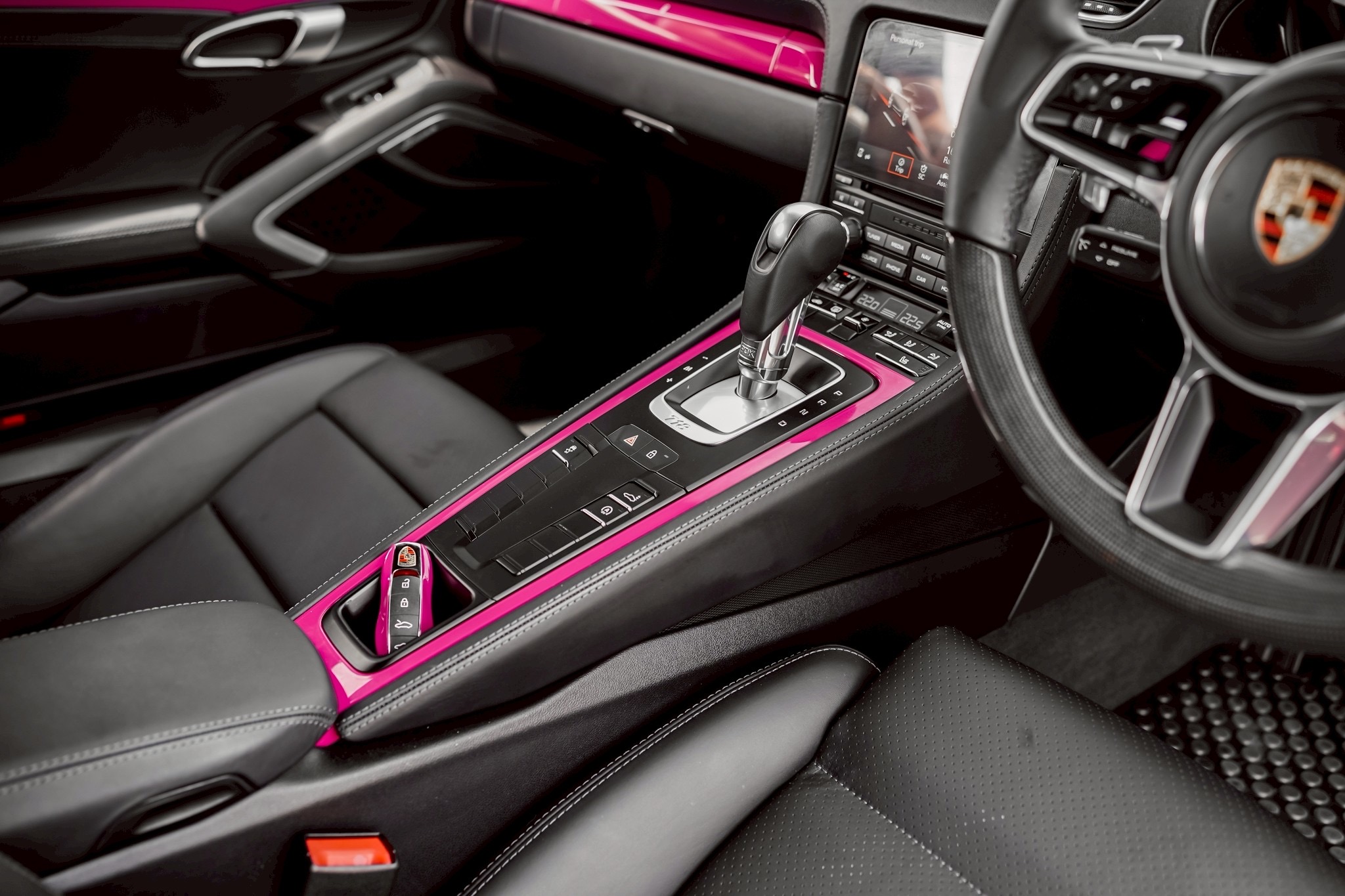Porsche Cayman 718 Pdk สี Ruby Star ปี 2023