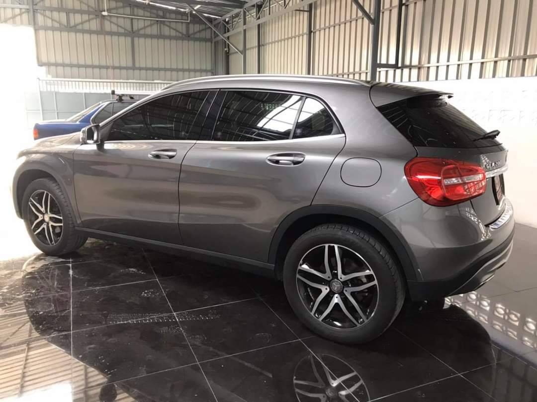 Mercedes-Benz GLA200 Urban ปี 2016