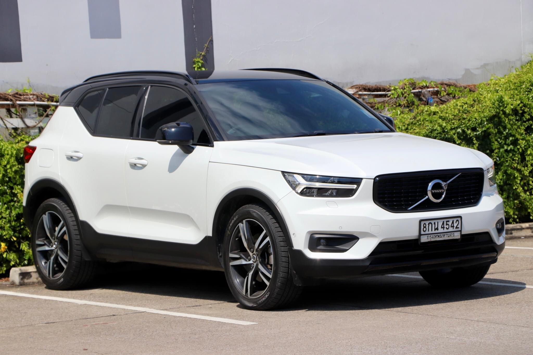 VOLVO XC40 2.0cc T5 AWD R-Design ปี2019