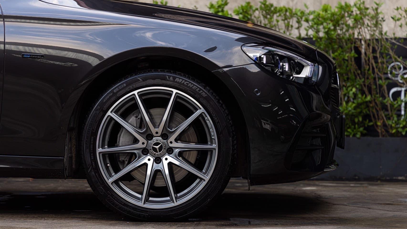 Mercedes-Benz E300e AMG Dynamic ปี 2021