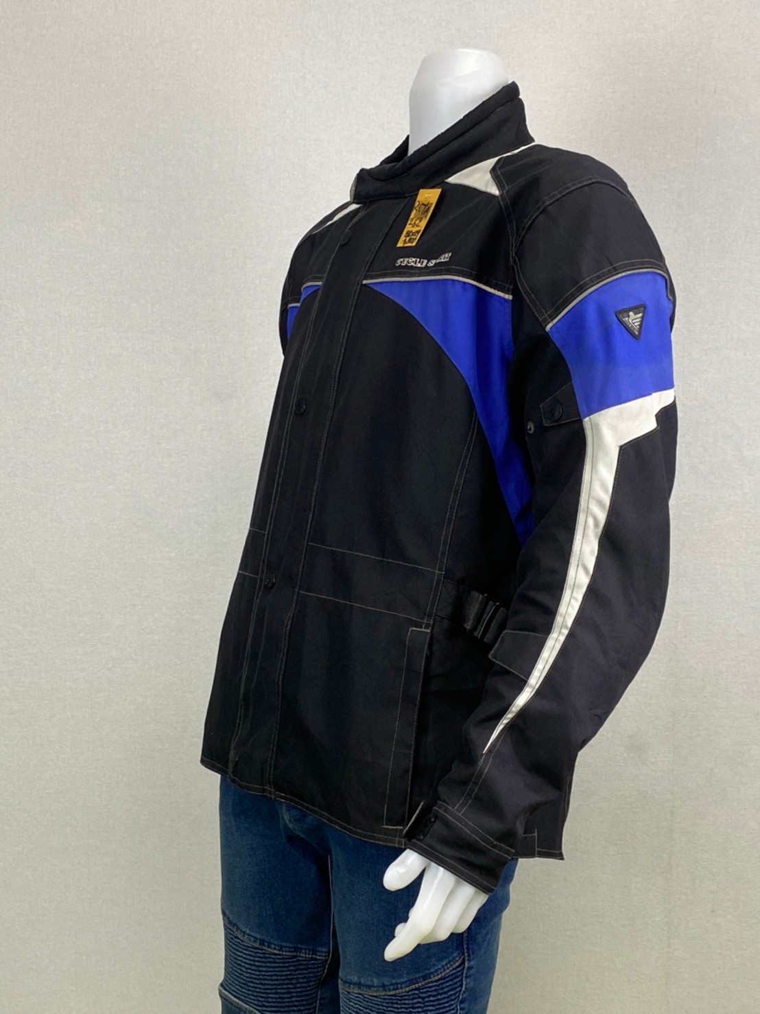 เสื้อขี่มอเตอร์ไซด์( มือสอง) RCTA 262 อก 52 " ยาว 29" ยี่ห้อ**CYCLE SPIRIT**