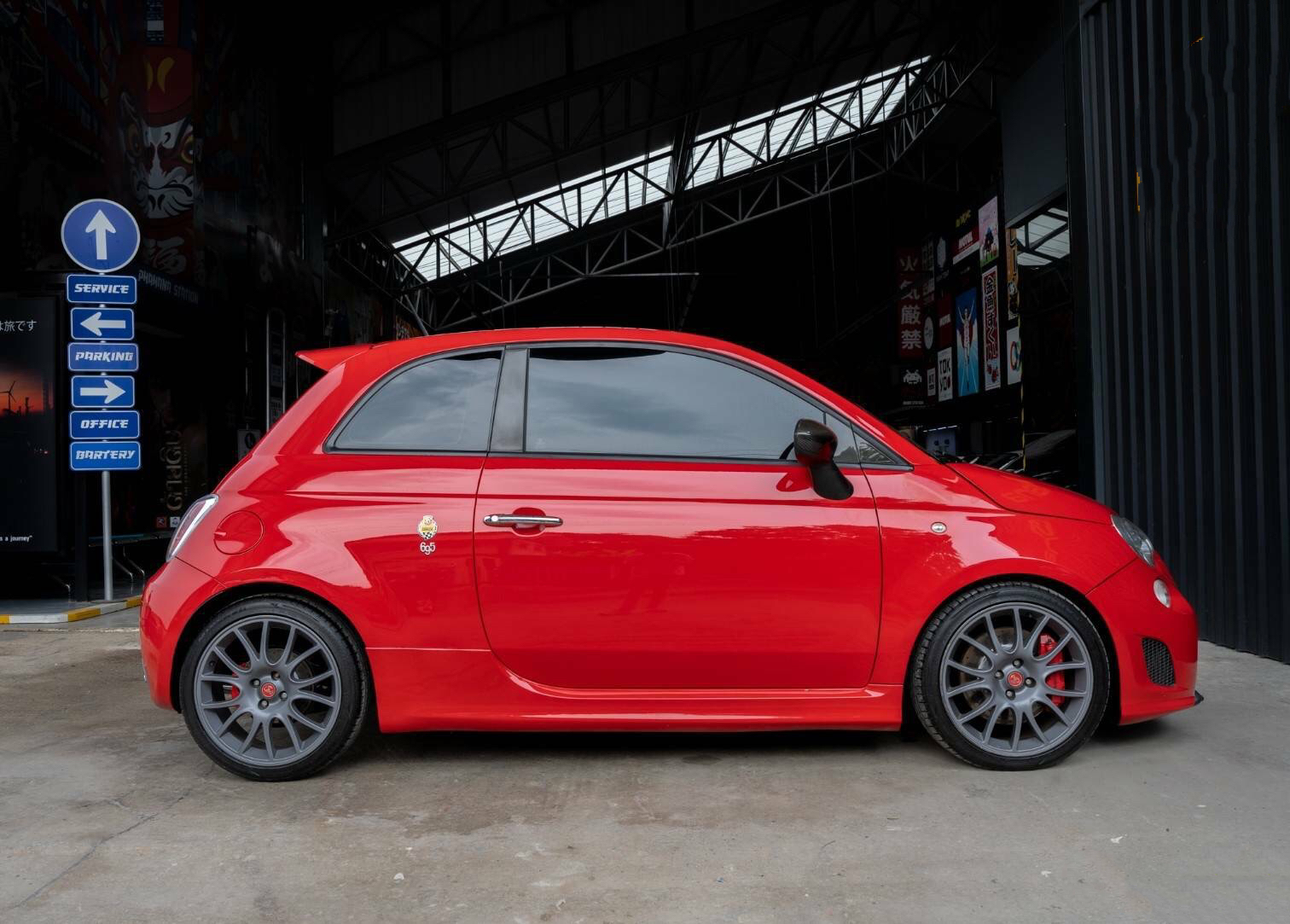 FIAT ABARTH 695 TRIBUTO FERRARI Limited Edition ปี 2012