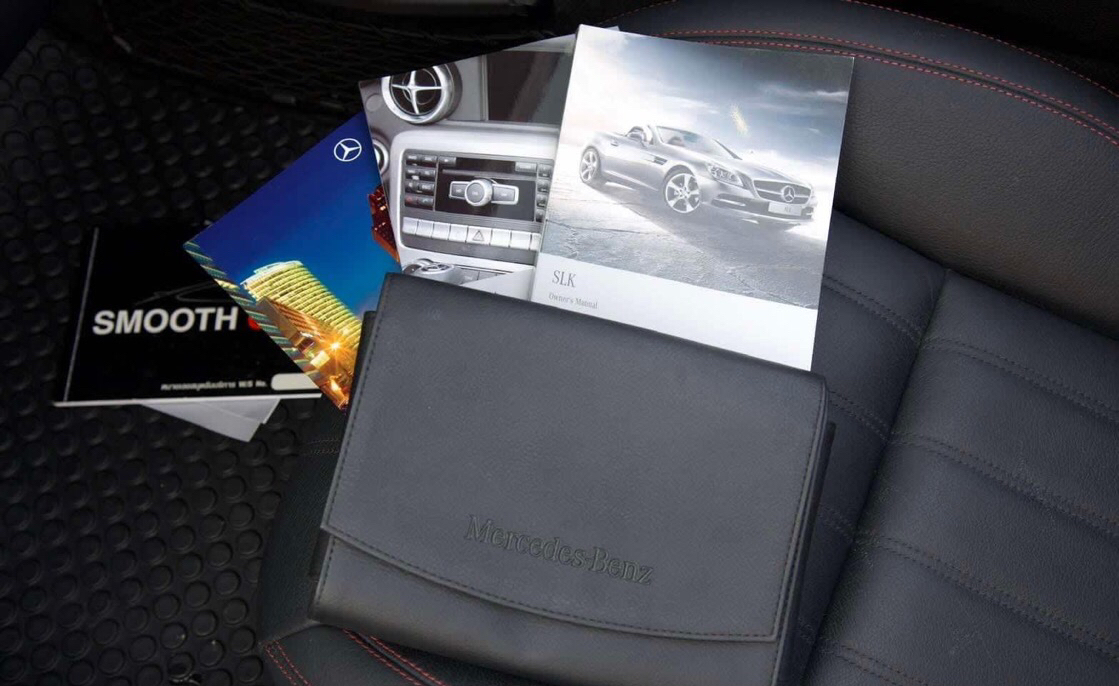 Mercedes-Benz SLK200 AMG ปี 2011 จดทะเบียน 2012