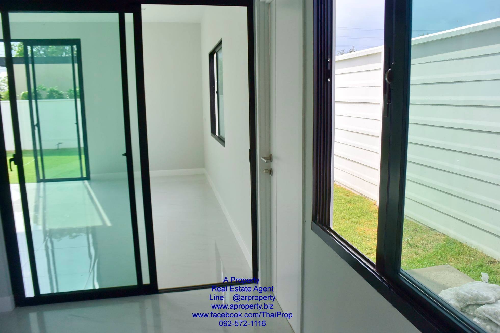 ขาย บ้านแฝดหลังมุม COMO Bianca - Bangna