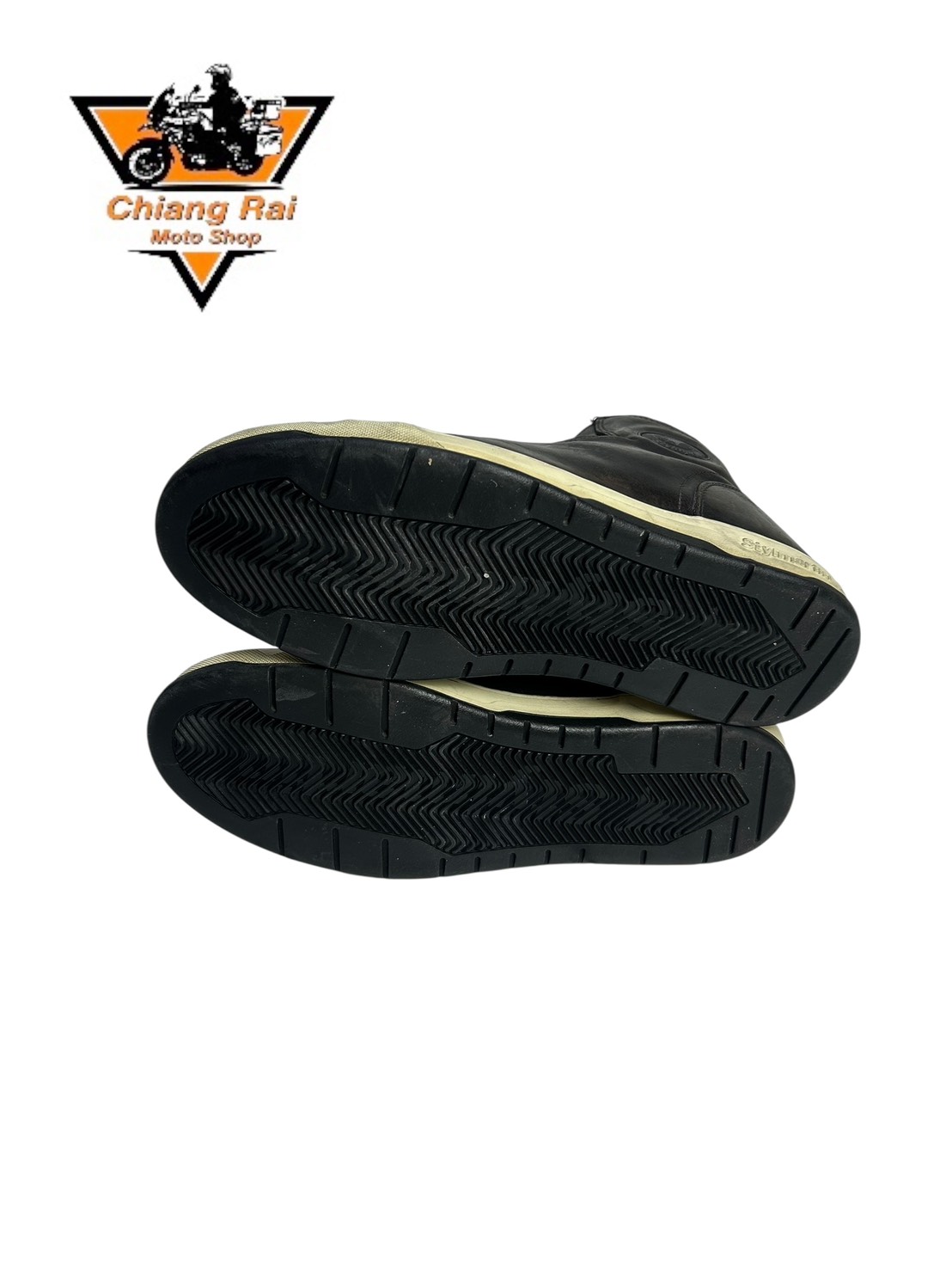 รองเท้าขี่มอเตอร์ไซด์( มือสอง) RCBT-131 Size ขนาดจากป้าย 45:EUR / 10.5:UK / 28.5:Cm.(Stylmartin)