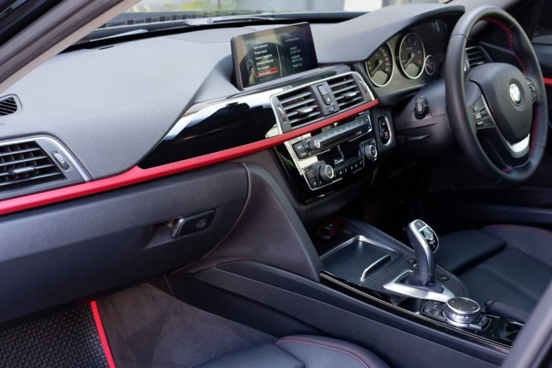 BMW 320D Sport LCI ปี2016