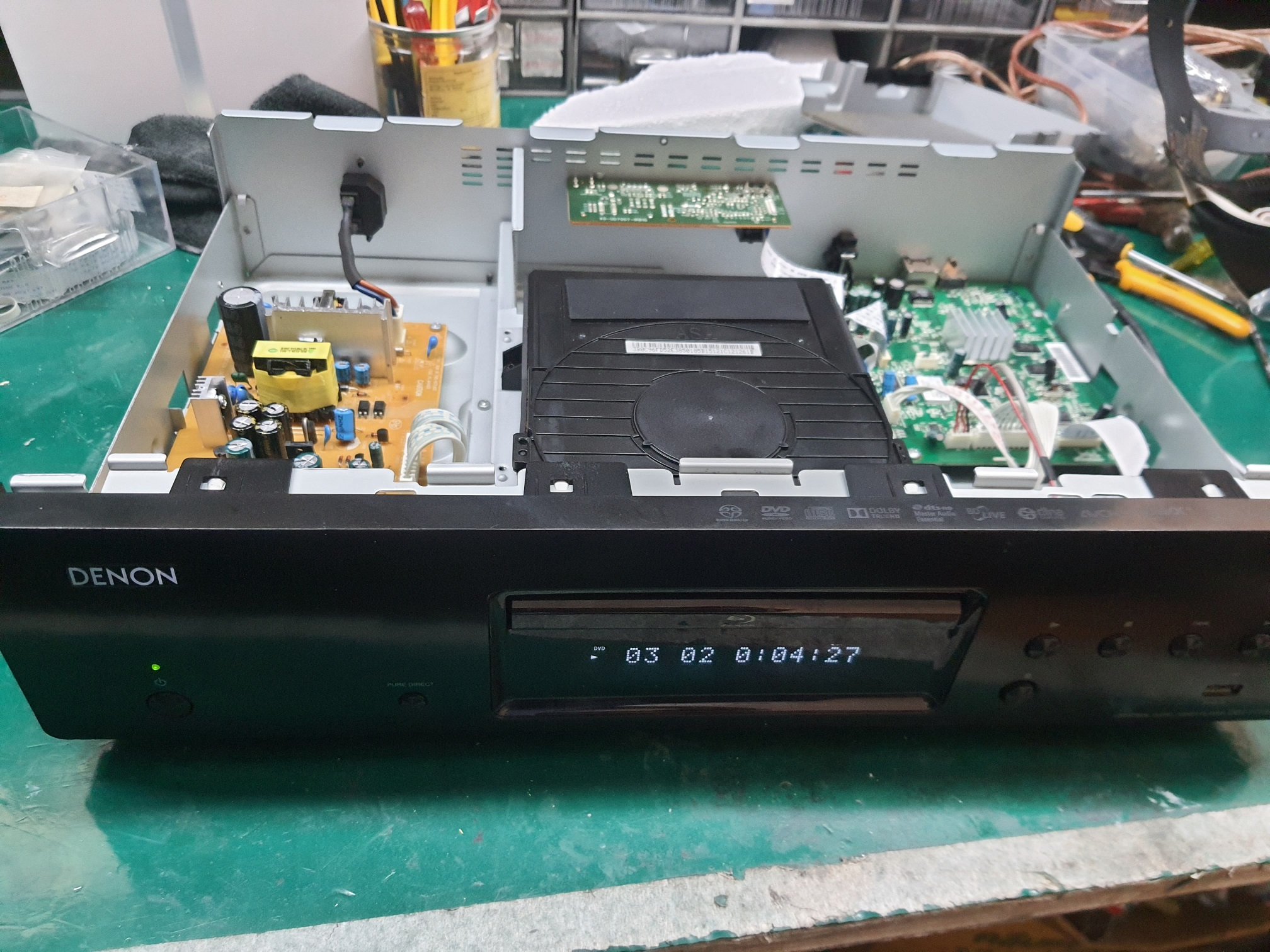 ซ่อมเครื่องเล่นบลู-เรย์ ยี่ห้อ DENON รุ่น DBT-1713UD อาการเครื่องเปิดไม่ติด