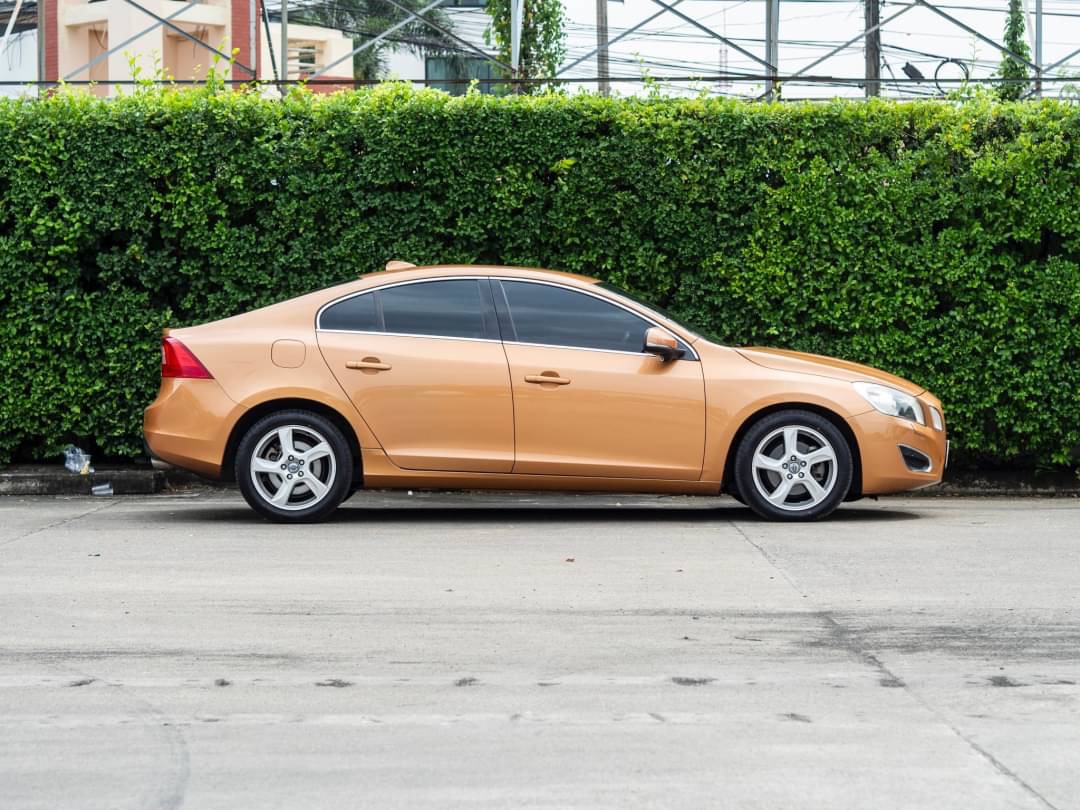 VOLVO S60 2.0T ปี 2011