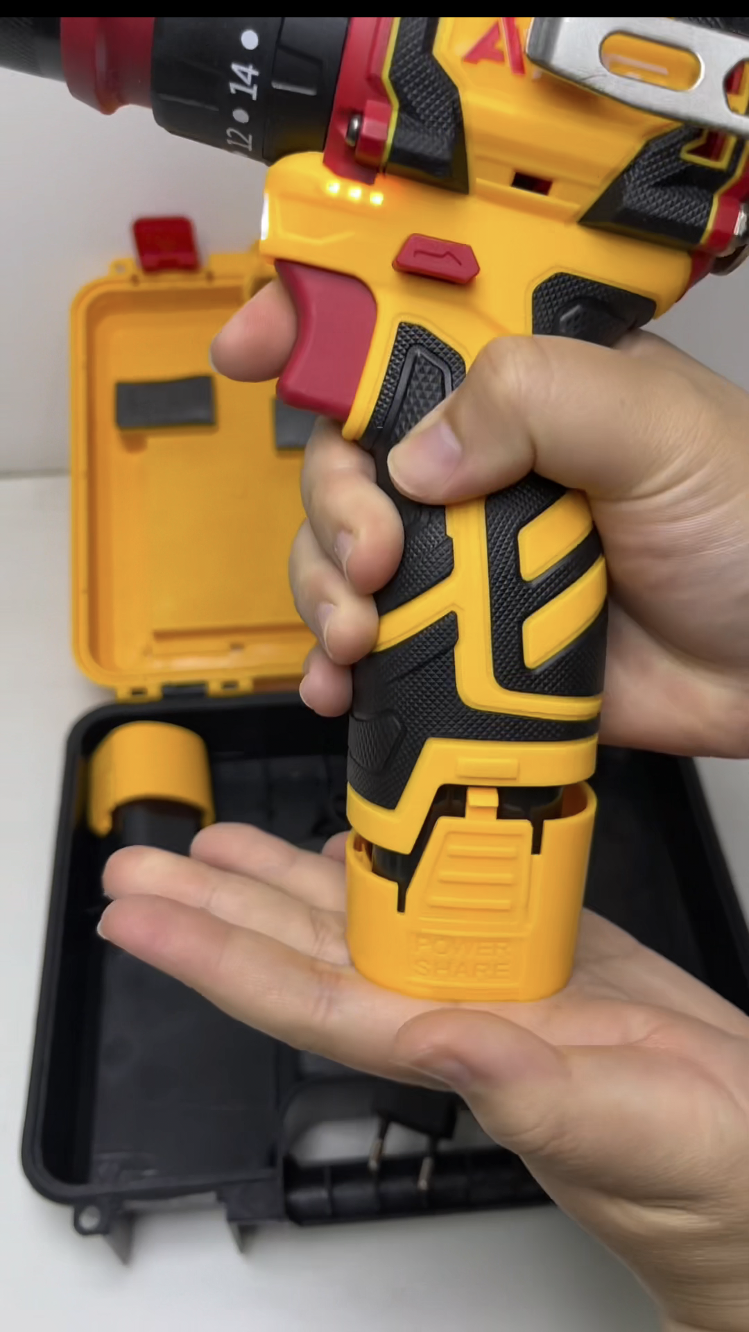 สว่านไขควงกระแทกไร้สาย 2in1 ยี่ห้อ AKITA รุ่น AK-SCDB-16.8V