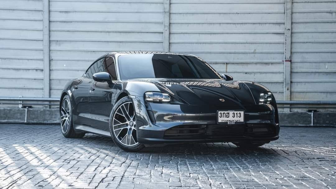 Porsche Taycan 4S ปี 2021