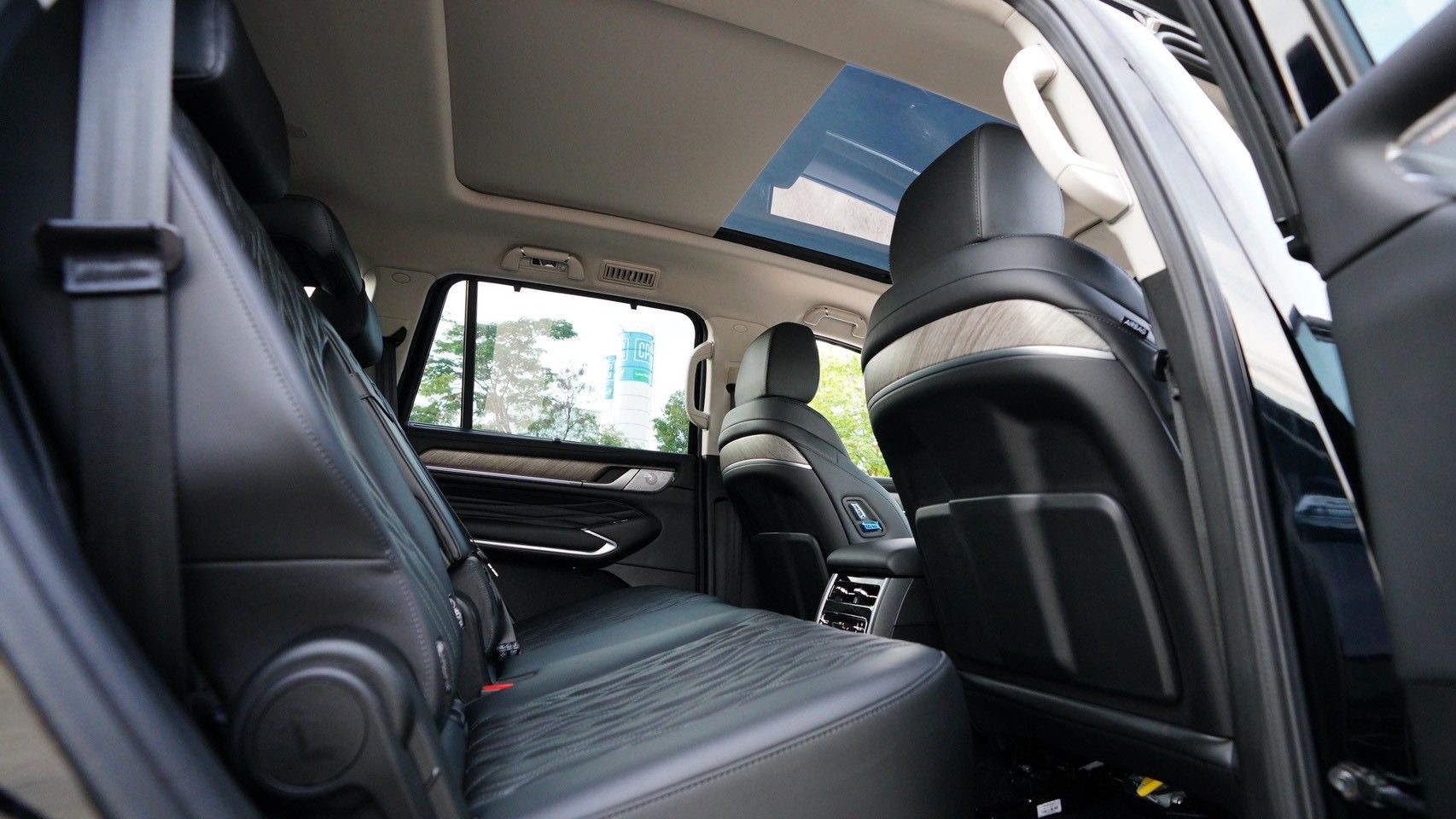 GWM TANK 500 HEV ULTRA 4WD SUV ปี 2024 top สุด