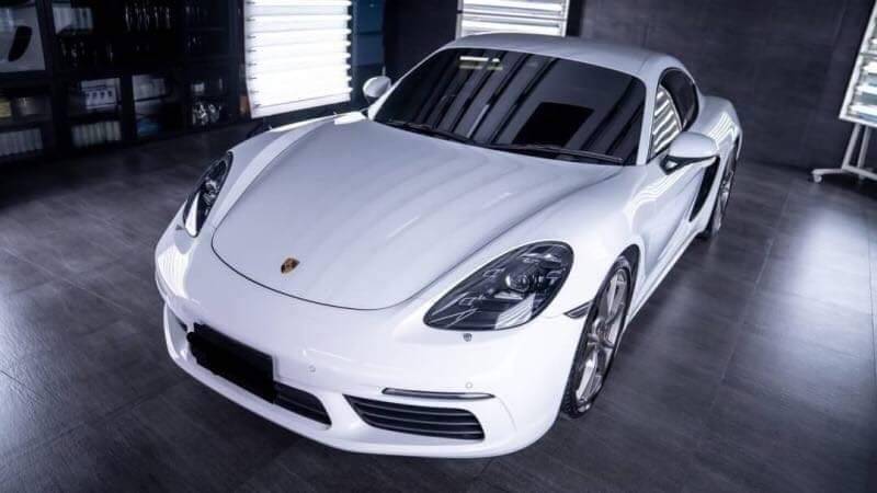 Porsche 718 Cayman ปี 2017