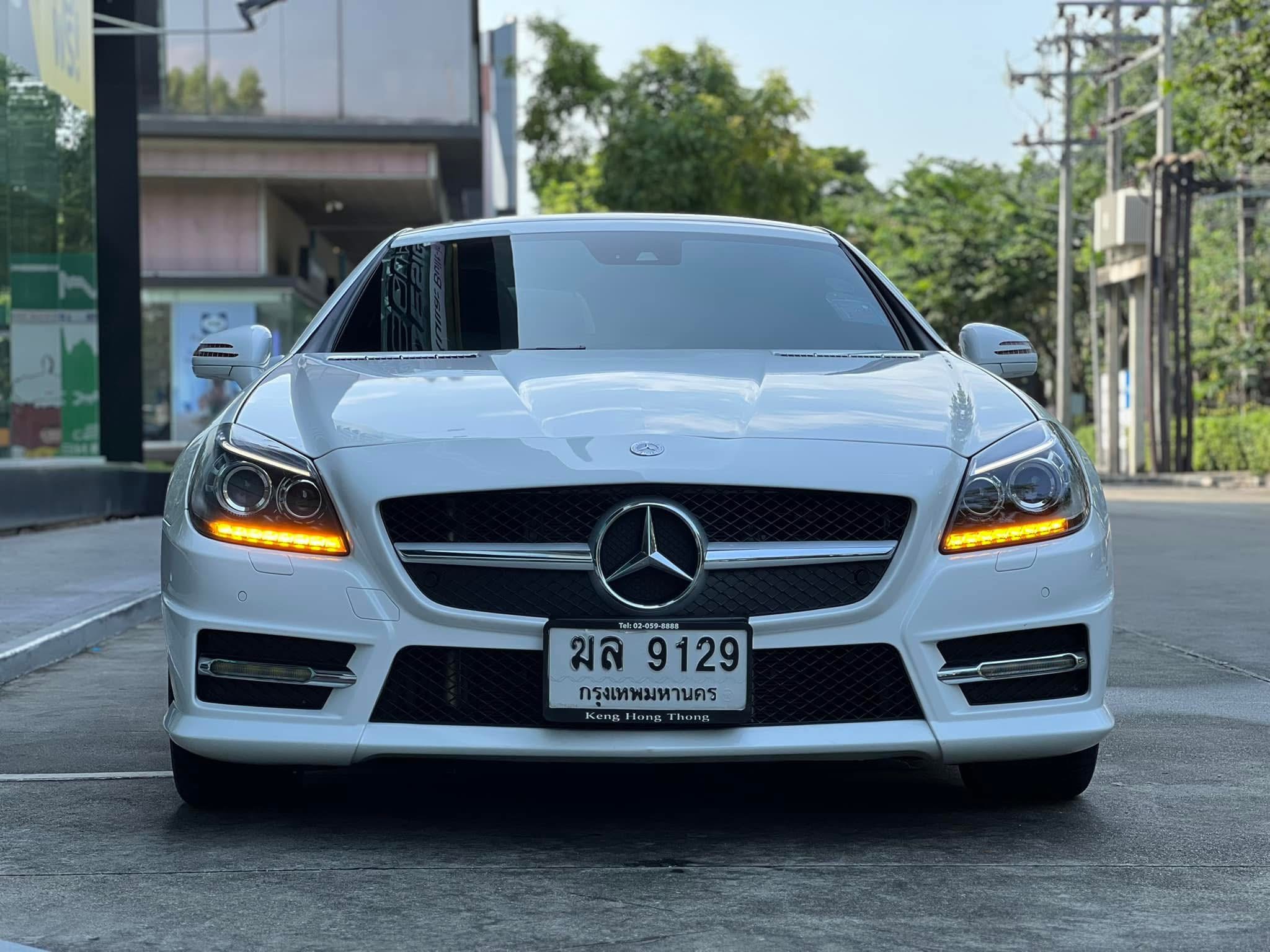 BENZ SLK200 AMG 9Speed ปี 2015 ปลายปี (จด 2017)