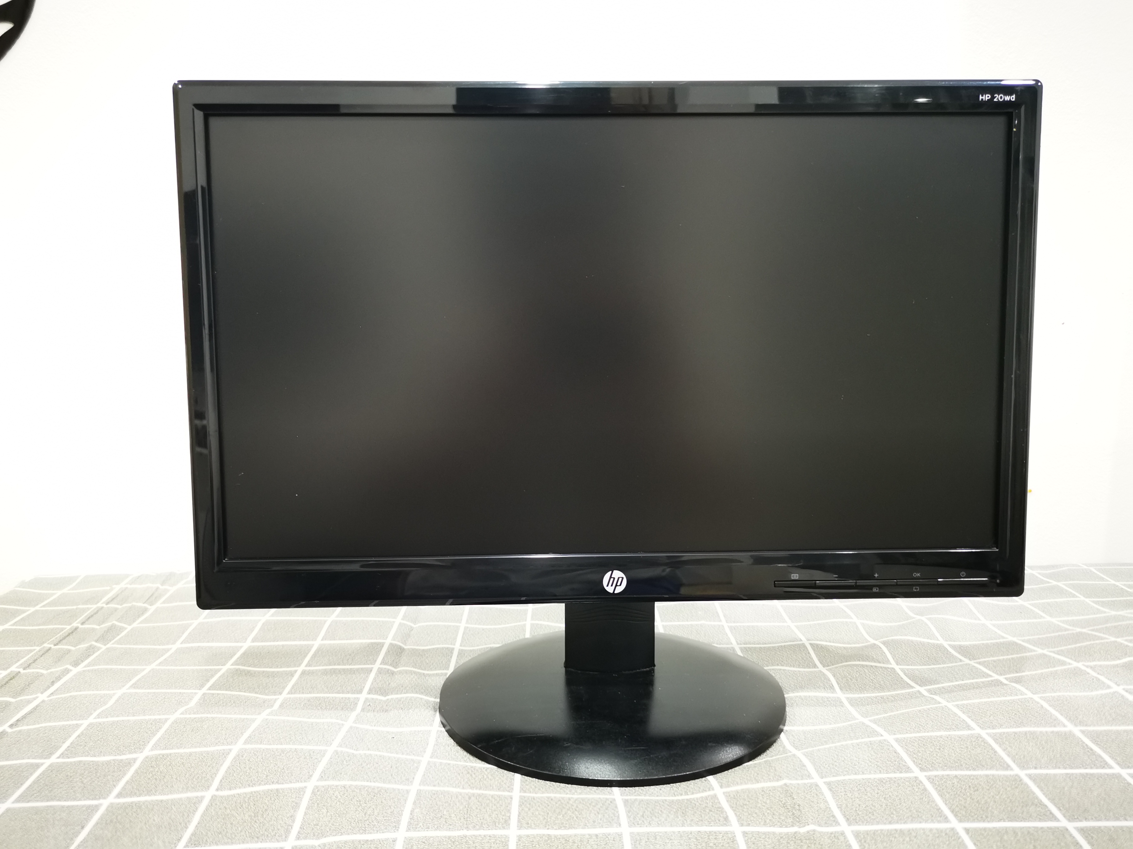 Hp 20wd 19.45"