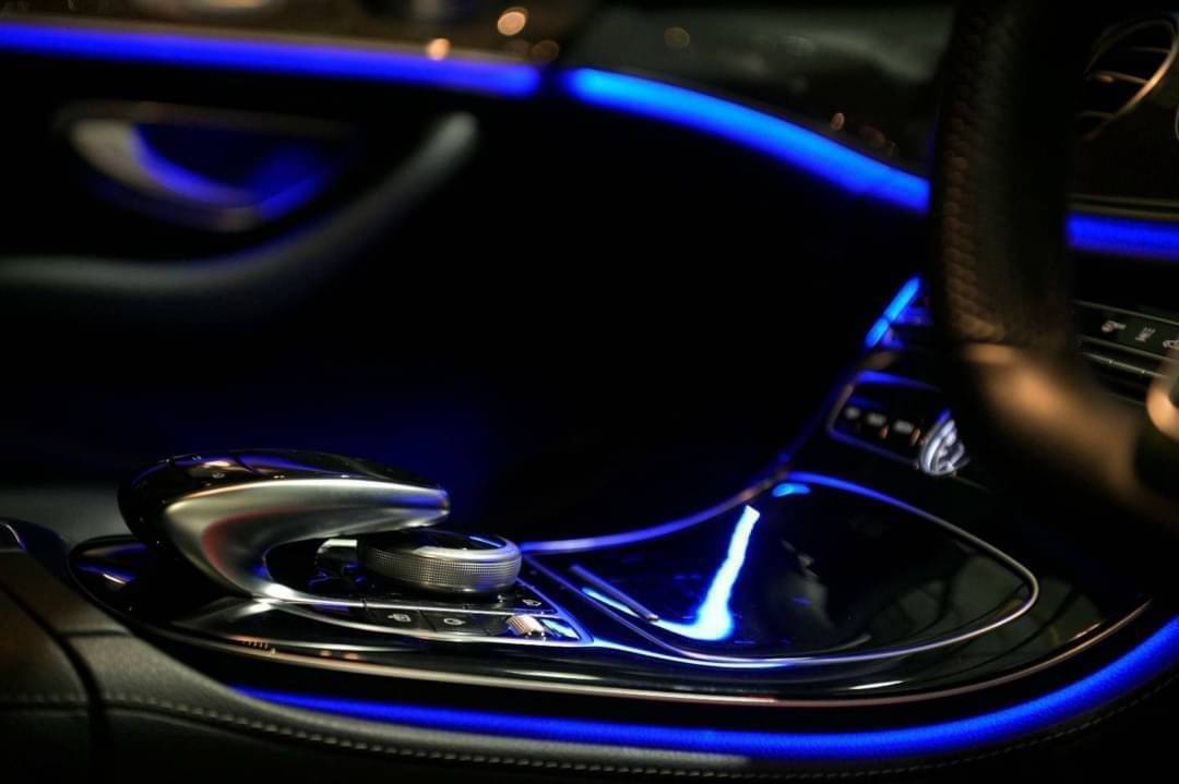 Mercedes-Benz E350e AMG ปี 2018