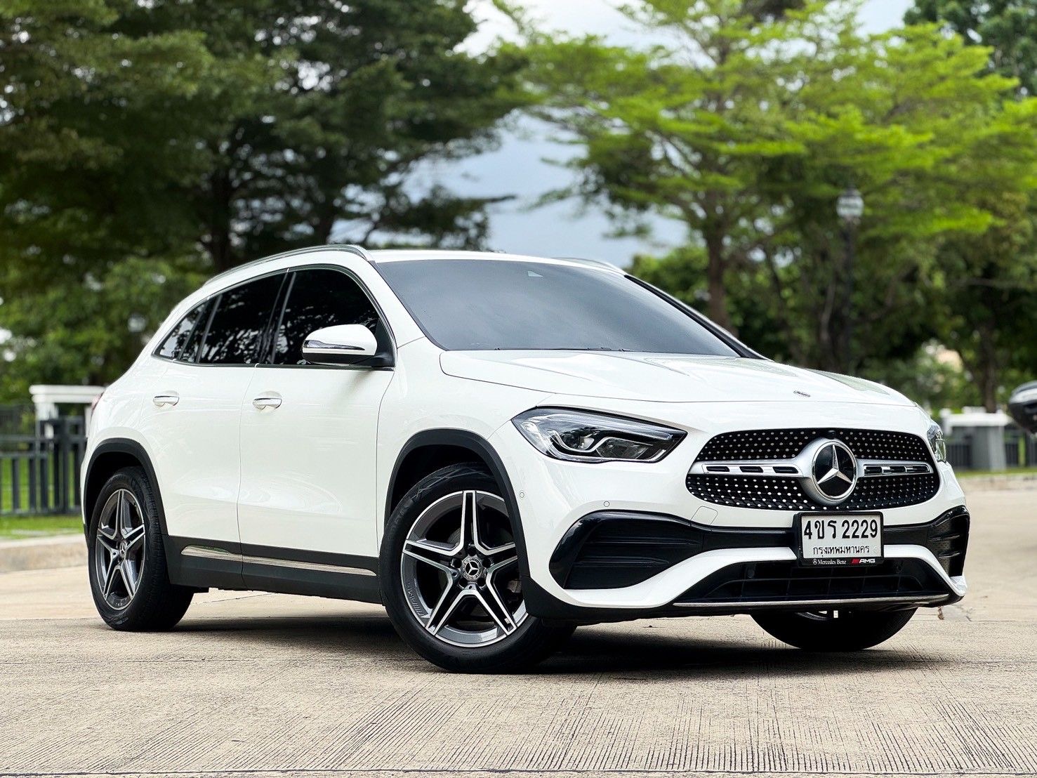 Benz GLA200 AMG Dynamic Top ปี 2023
