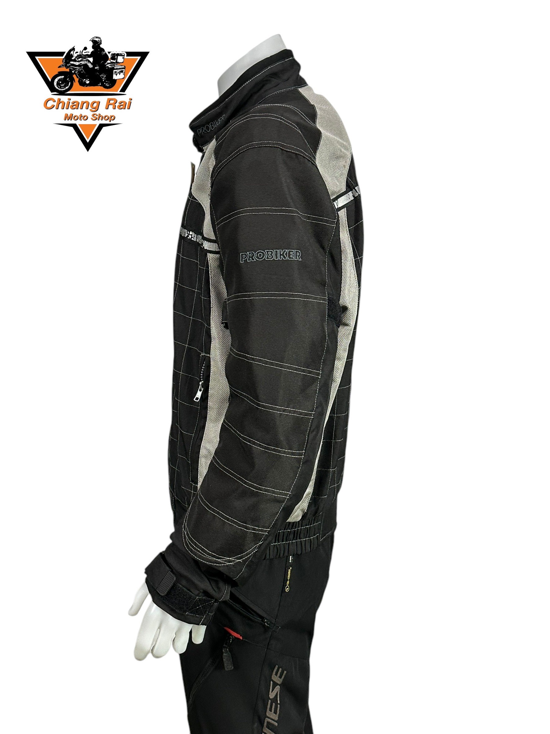 เสื้อขี่มอเตอร์ไซด์( มือสอง) CRSB 004 : อก 48" ยาว 27" (L) **PROBIKER**