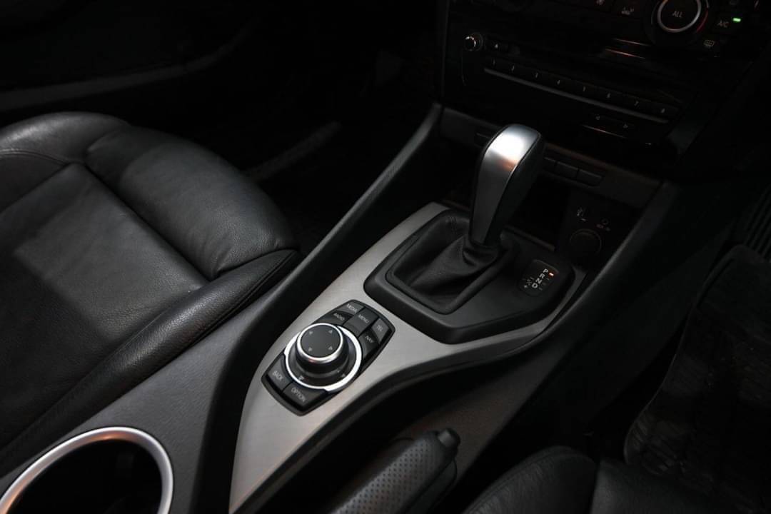 Bmw X1 sDrive18i Msport ปี 2016