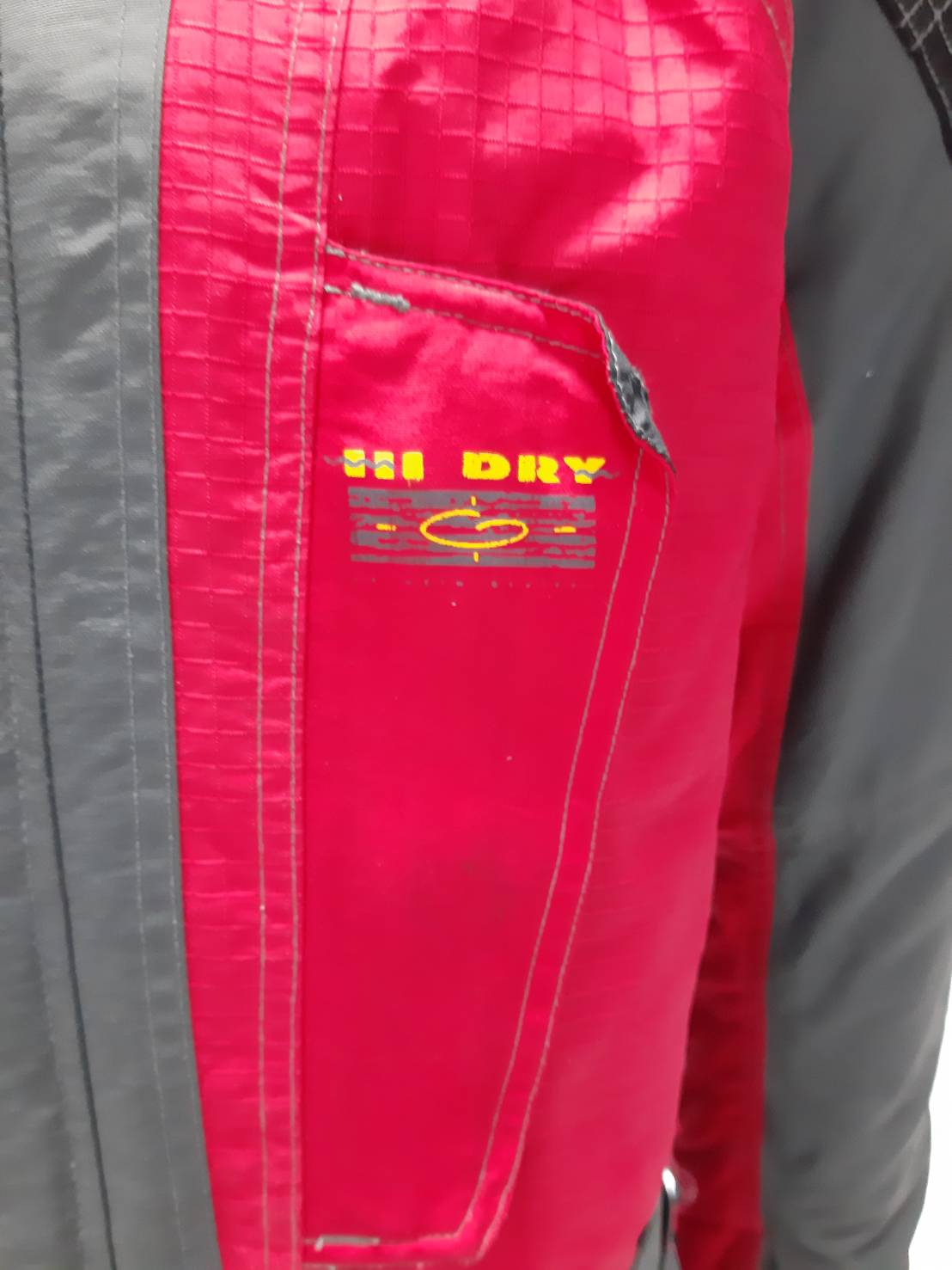 เสื้อขี่มอเตอร์ไซด์( มือสอง) RCT 585 อก 50" ยาว 30" ยี่ห้อ **Hein Gericke**