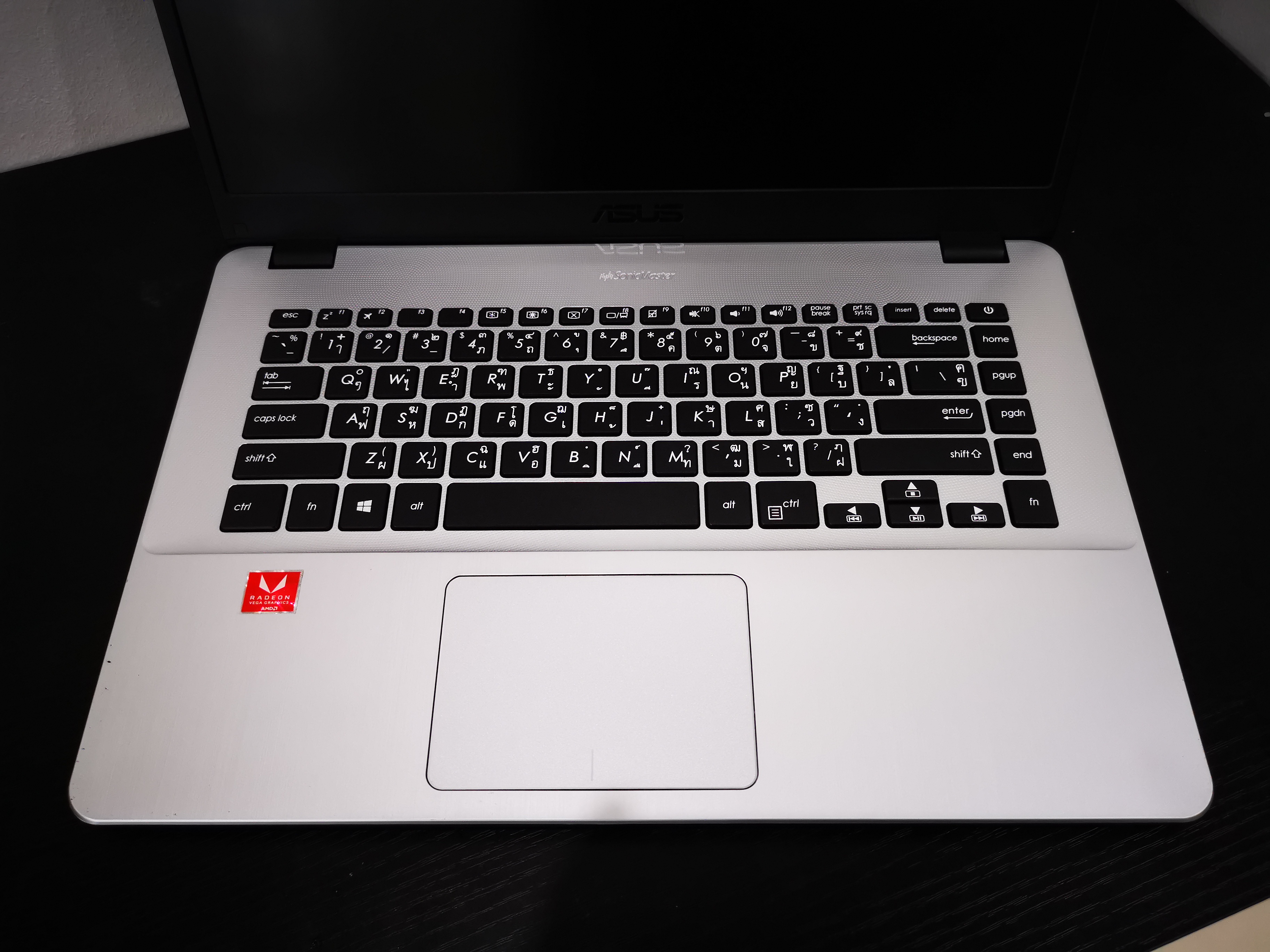 Asus VivoBook 15 X505ZA-EJ510T