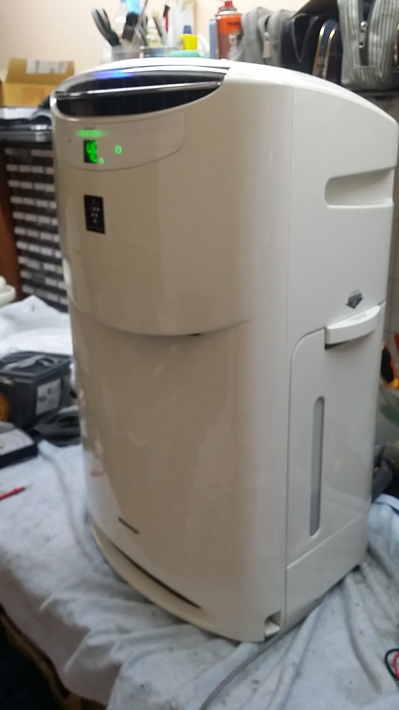 ซ่อมเครื่องฟอกอากาศ ยี่ห้อ SHARP รุ่น KI-A60TA-W อาการเปิดไม่ติด