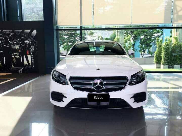 Mercedes-Benz E350 2.0 W213 (ปี 16-20) e AMG Dynamic Sedan AT ปี 2018