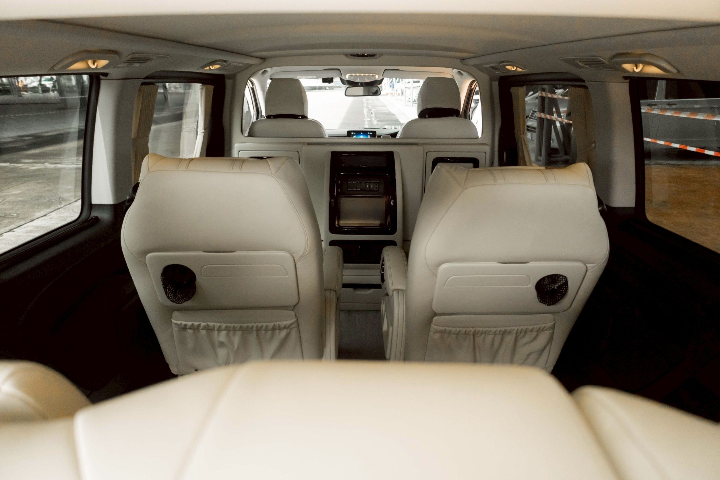 MERCEDES-BENZ V250d W447 ปี 2021