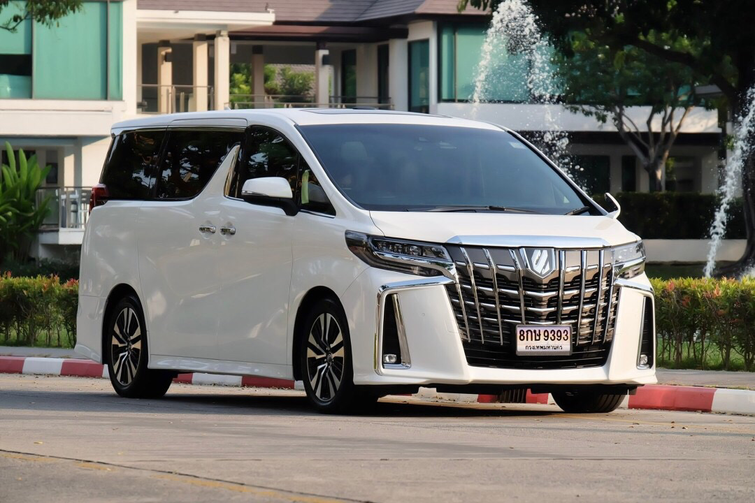 Toyota Alphard 2.5 SC Package ปี 2019