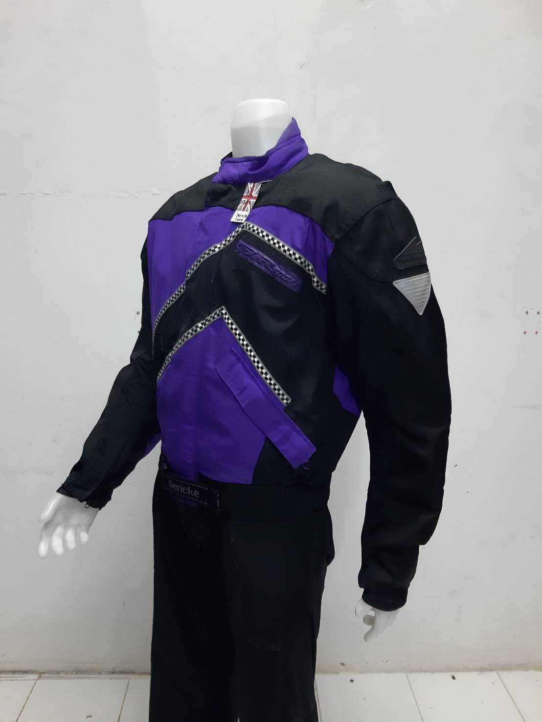 เสื้อขี่มอเตอร์ไซด์( มือสอง) RCS 448 : อก 50" ยาว 26" ** Hein Gericke