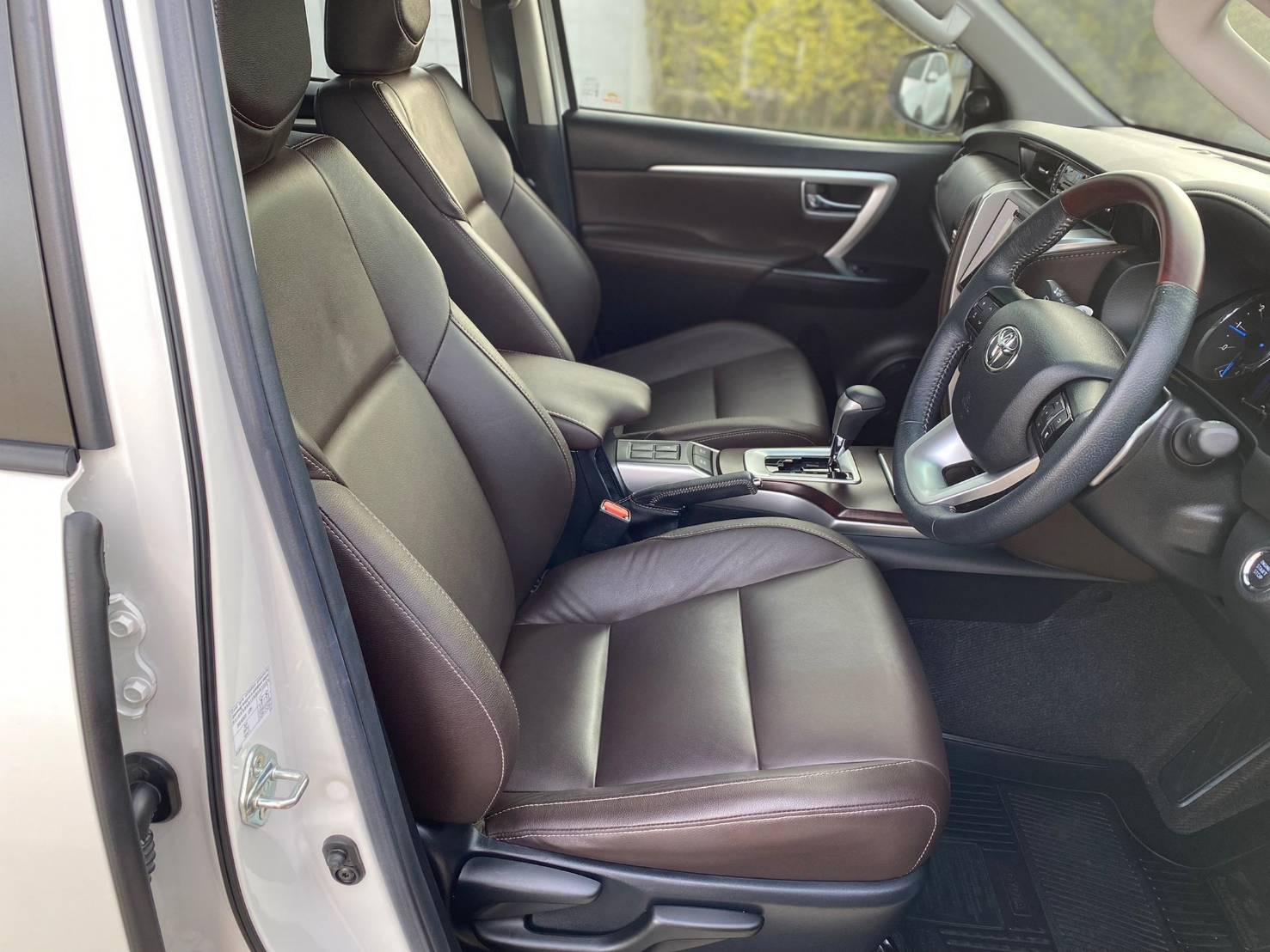 Toyota Fortuner 2.4G ปี2020