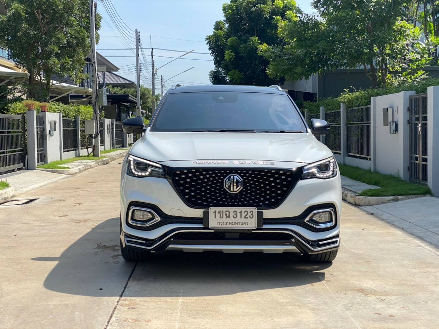 MG HS 1.5X Sunroof สีขาว ปี 2020 รุ่นท็อป