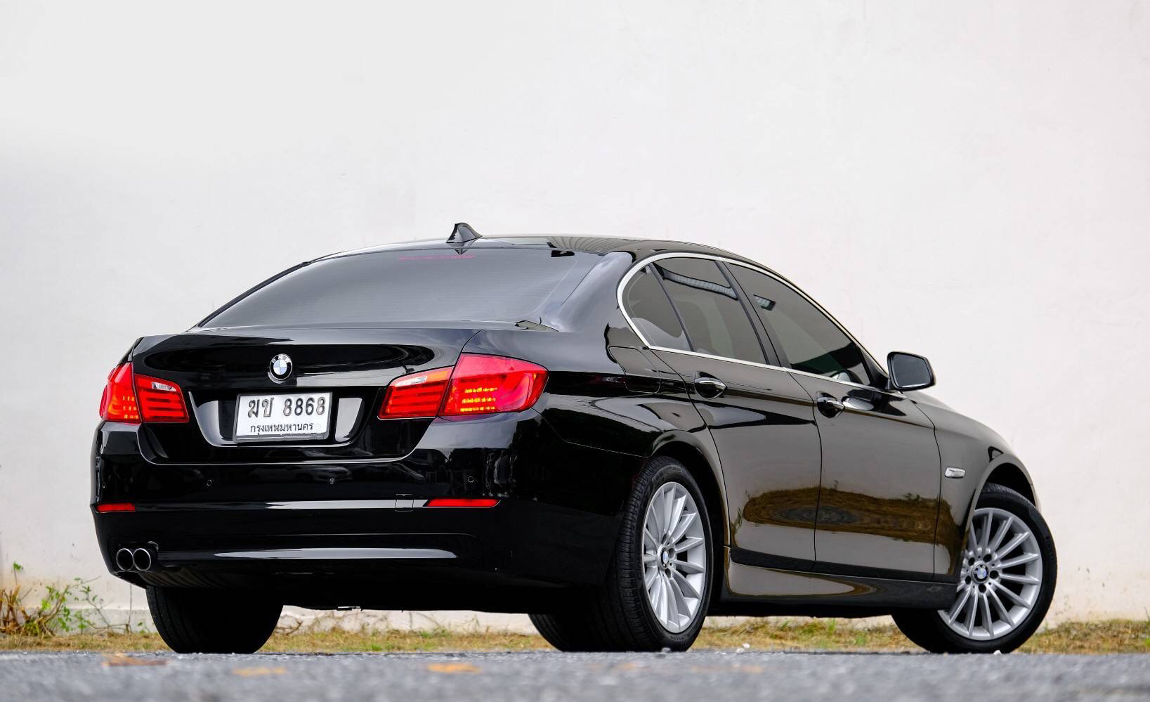 BMW 523i โฉม F10 ปี 2012