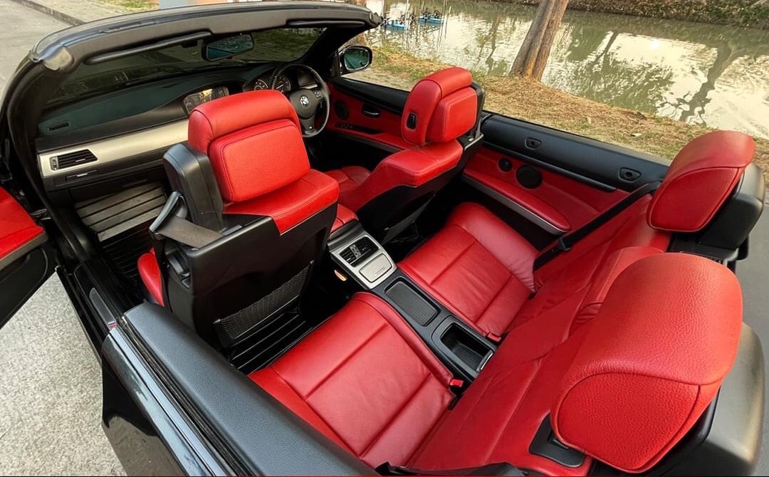 BMW 320i e93 ปี 2012