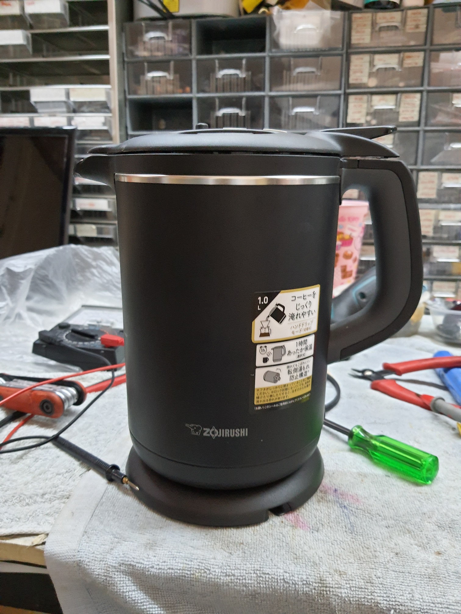 ซ่อมกาต้มน้ำร้อนไฟฟ้า ยี่ห้อ ZOJIRUSHI รุ่น CK-AX10 อาการเครื่องซ๊อต