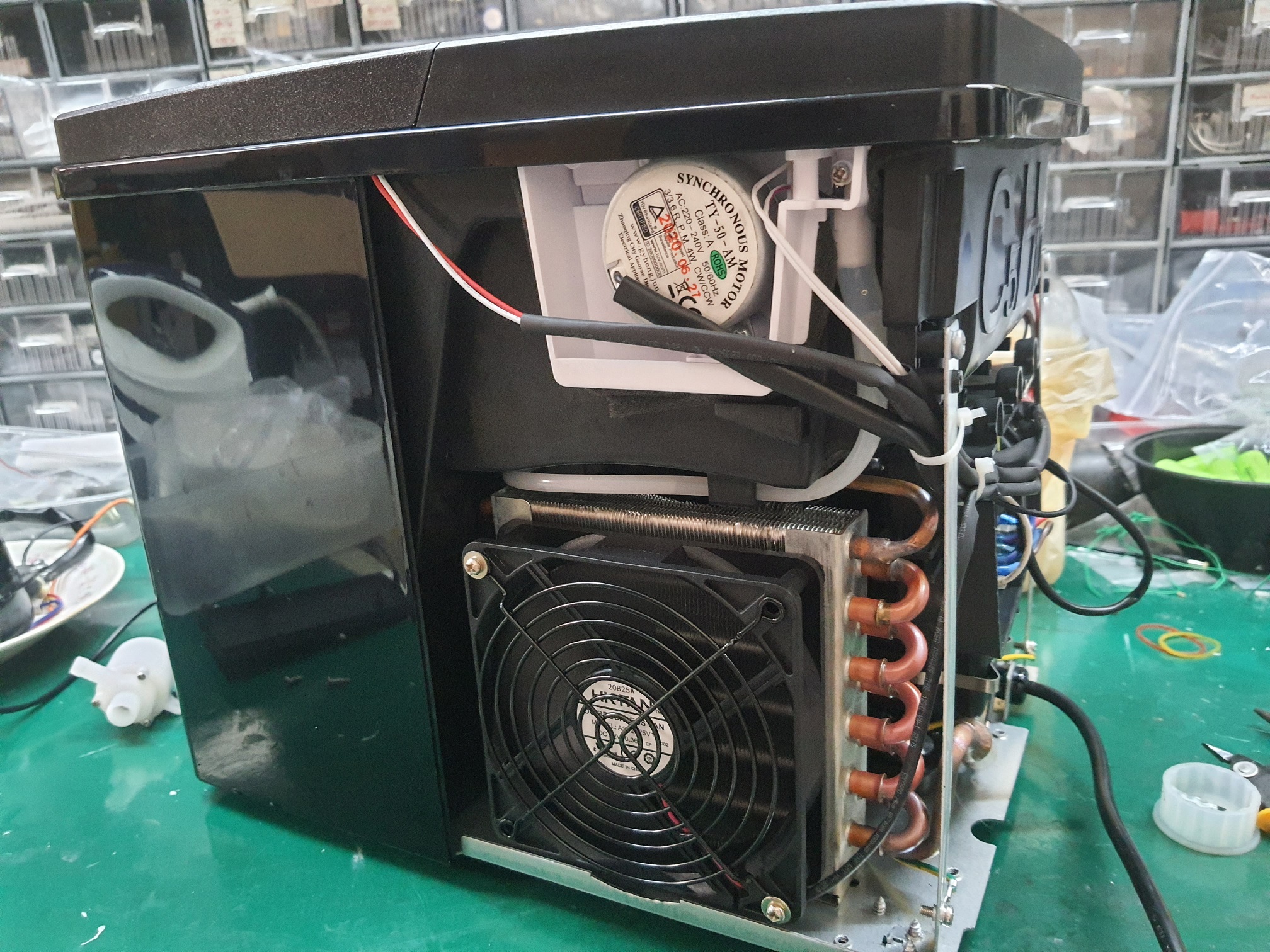 ซ่อมเครื่องทำน้ำแข็ง ยี่ห้อ Toolcon รุ่น MINI ICE MAKER 9 อาการไม่ทำน้ำแข็ง