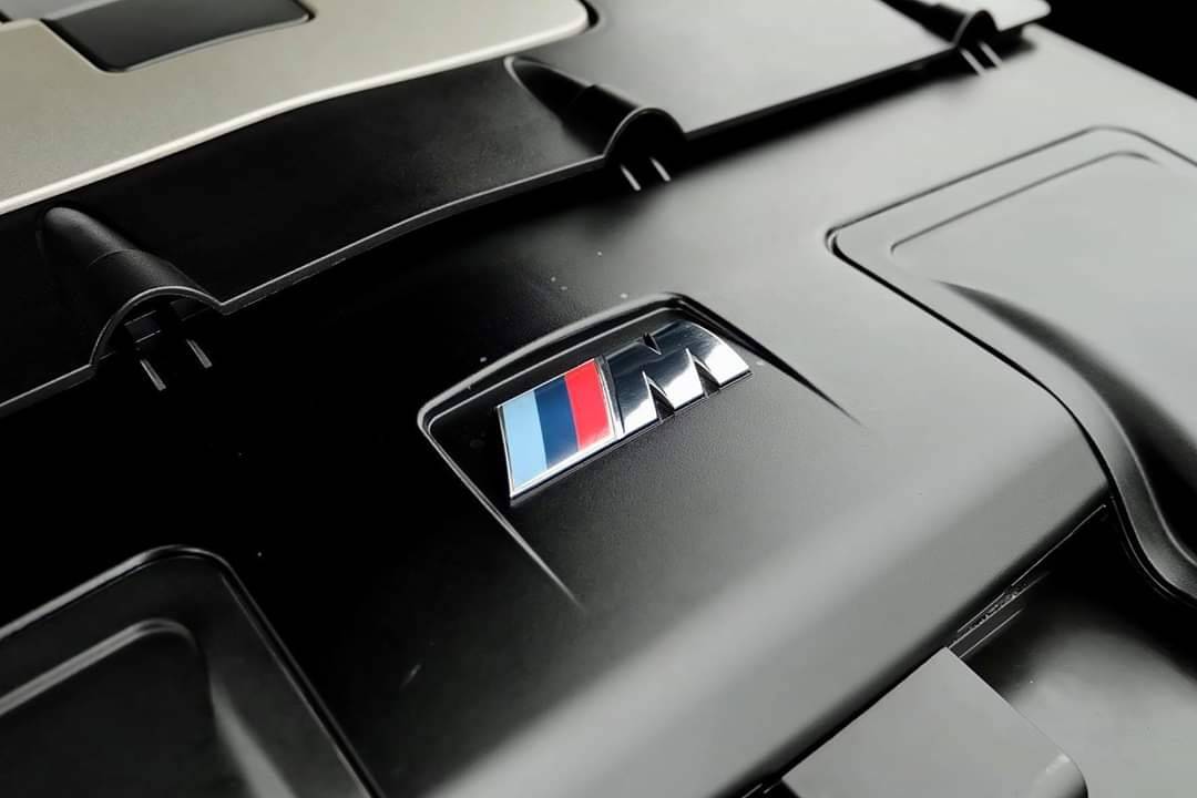 Bmw X6 M 4.0 V8 Twin Turbo ปี 2011