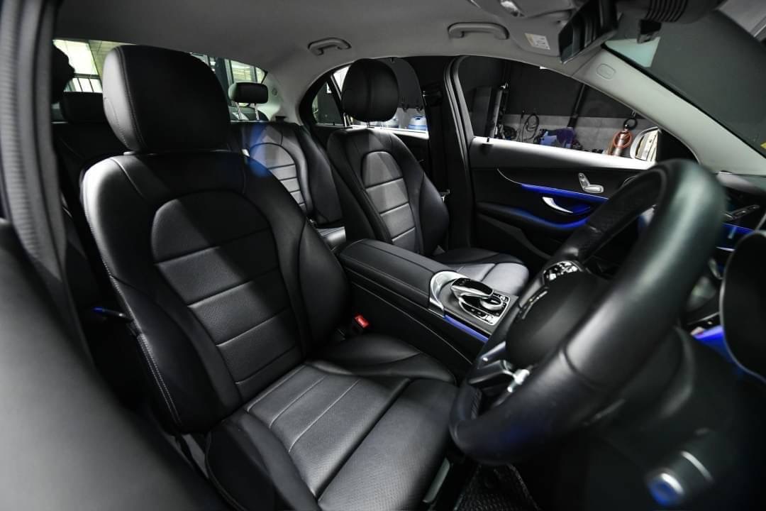 Mercedes Benz C220d avantgarde ปี2022