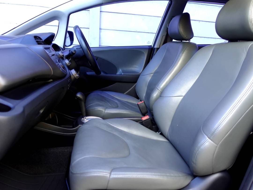 Honda Jazz 1.5V ปี 2009