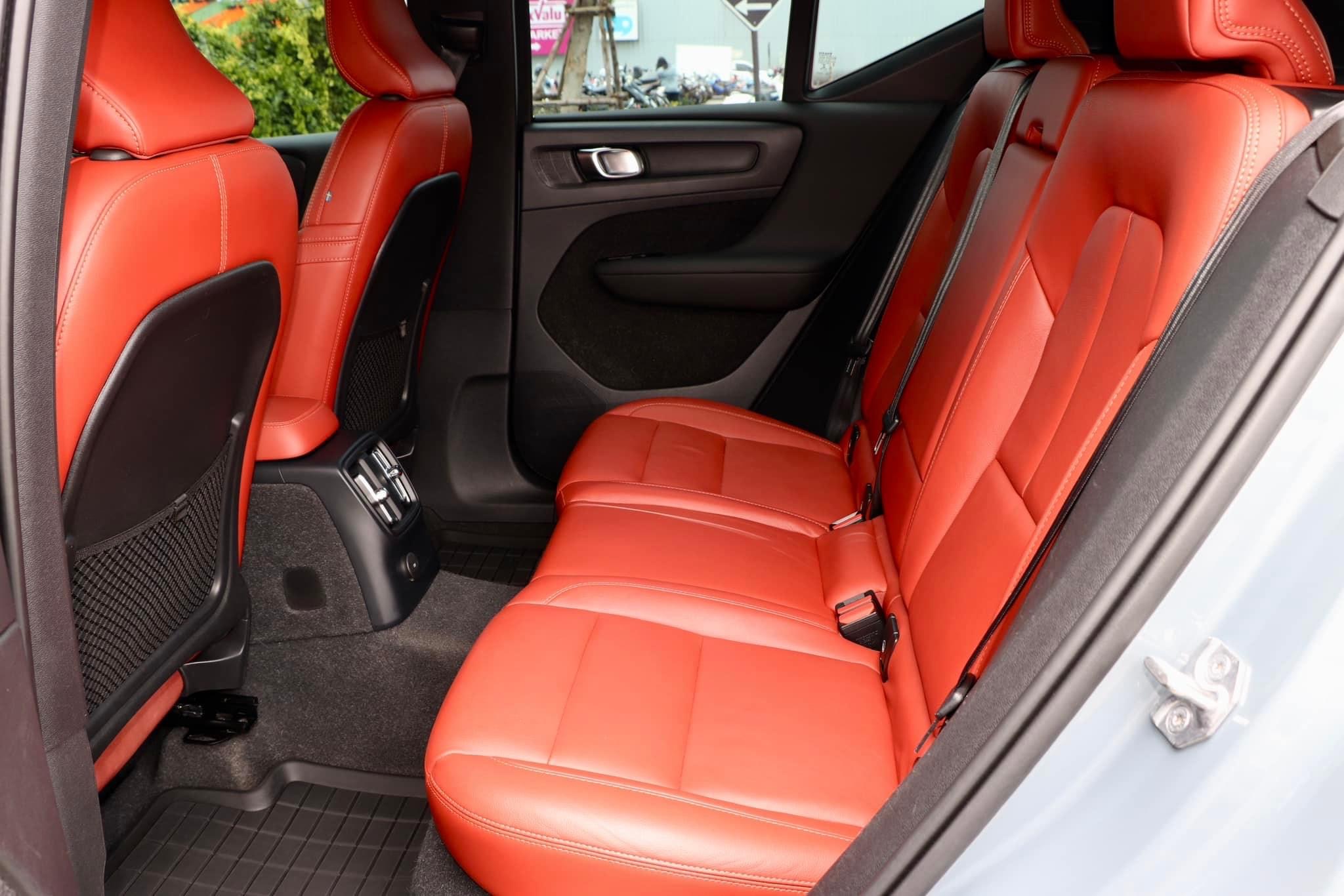 VOLVO XC40 2.0T5 Inscription ปี2021