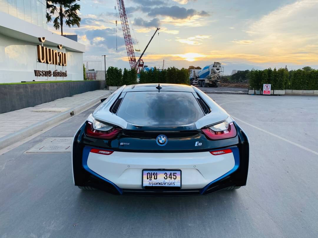 Bmw i8 ปี 2014