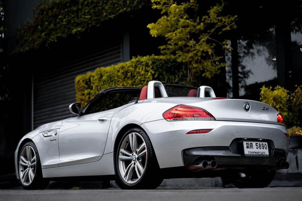 BMW Z4 2.3i s-Drive M-Sport Package (model E89) ปี2011