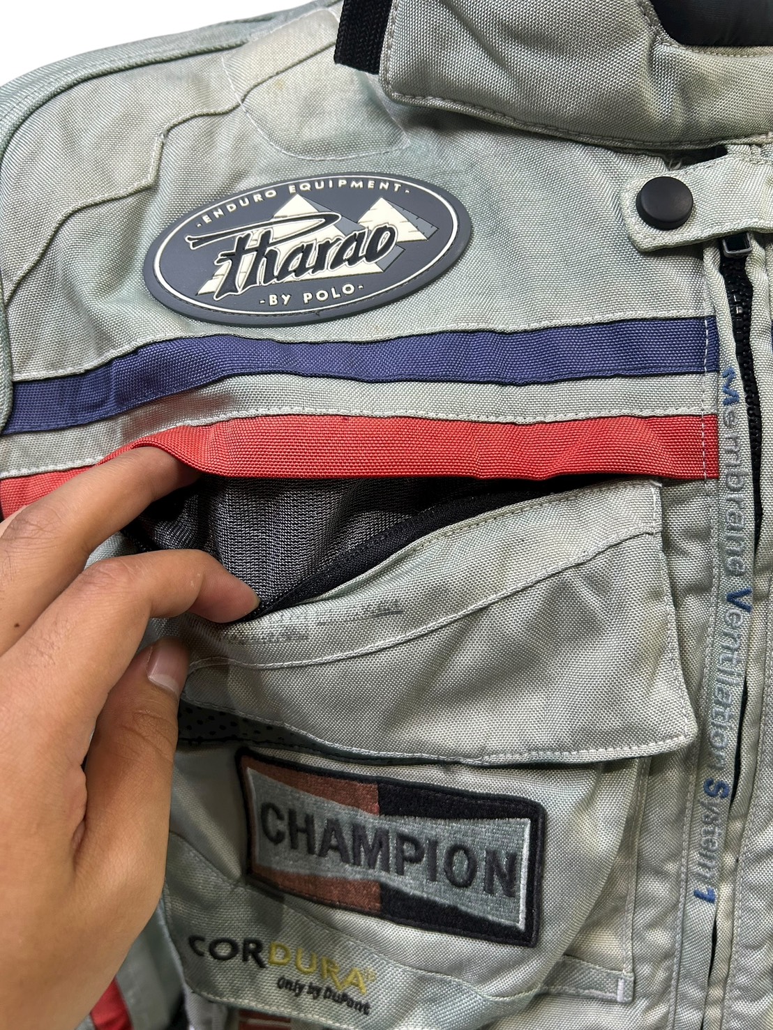 เสื้อขี่มอเตอร์ไซด์( มือสอง) RCTA 802 อก 46" ยาว 27 (L) **POLO**