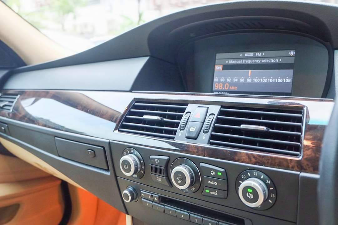 BMW E60 520d Lci ปี2009