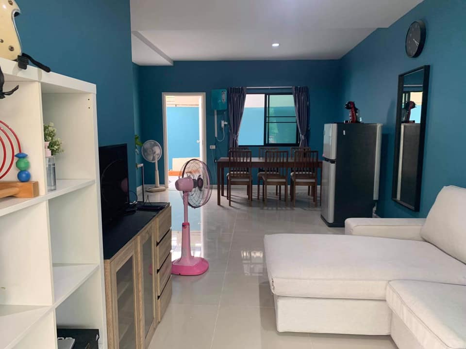 ให้เช่าทาวน์โฮม 2 ชั้น ใกล้สมบัติบุรี บางบัวทอง