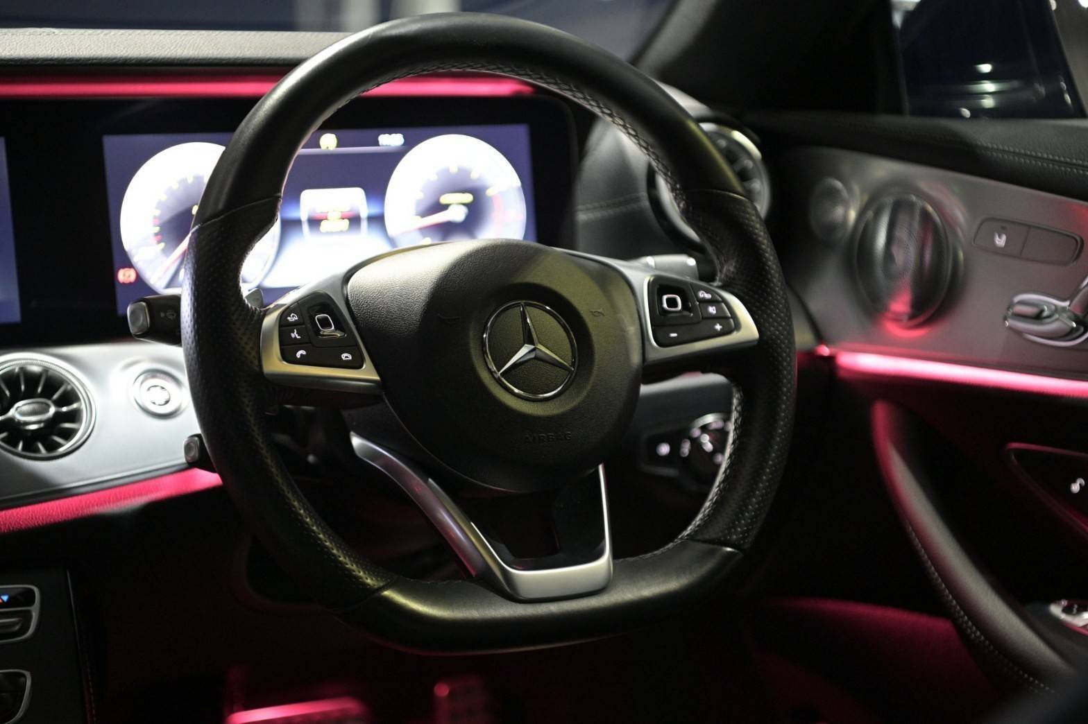 Mercedez-Benz E300 Coupe AMG ปี 2018