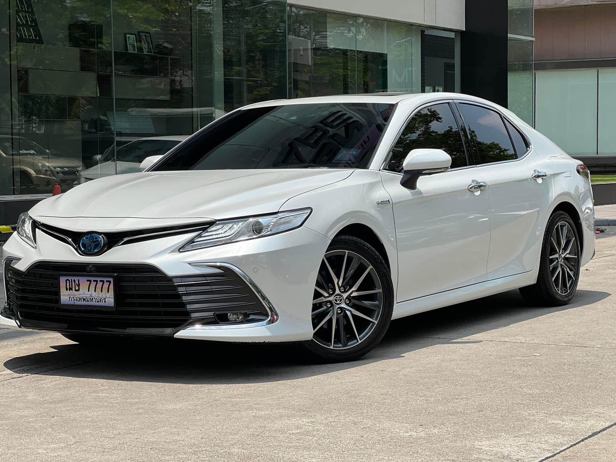 TOYOTA CAMRY 2.5HEV TOP ปี 2022