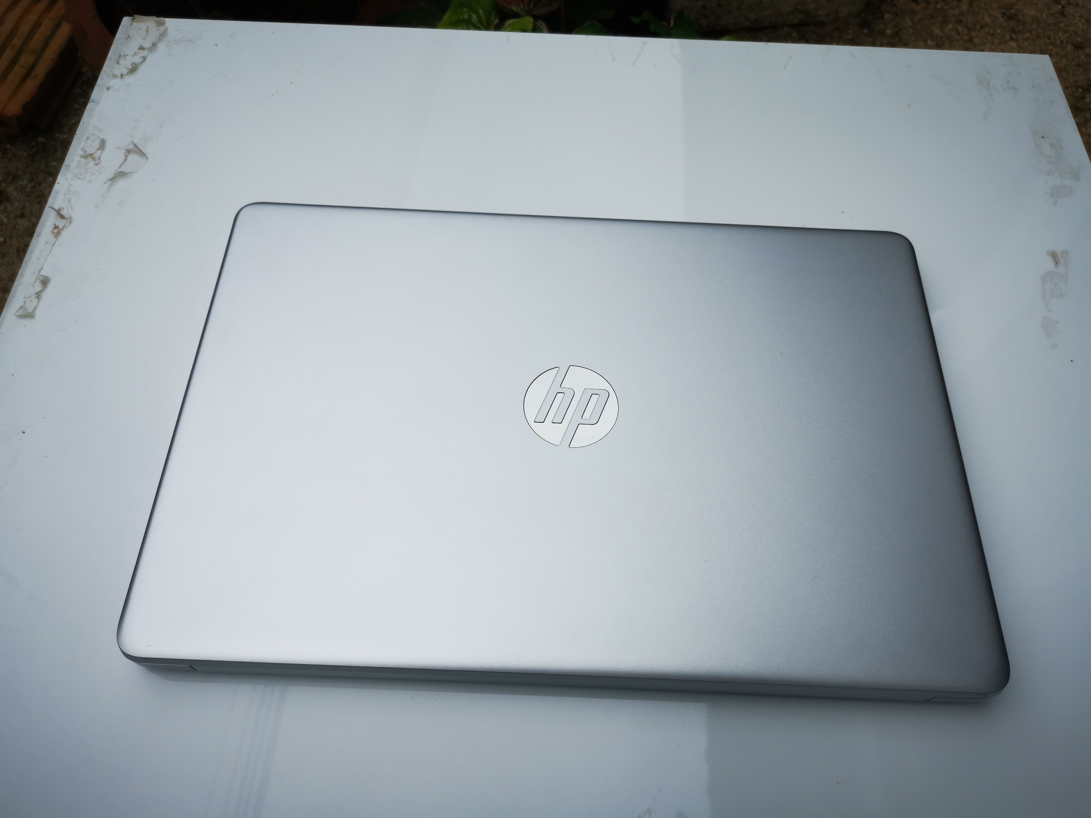 HP 15s-fq1000TU