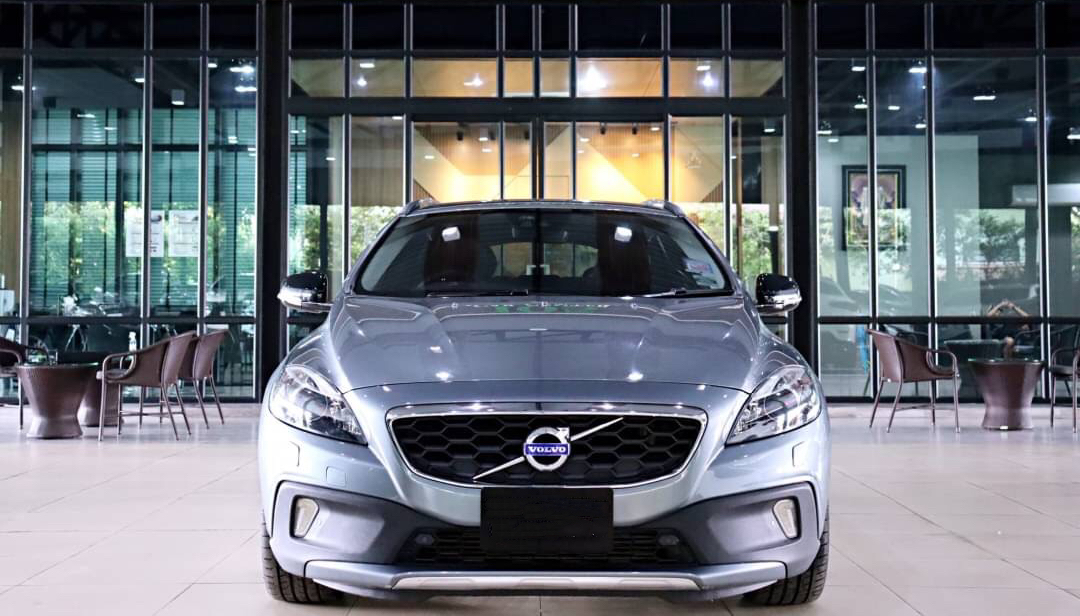 Volvo V40 Cross Country 2.0 D4 ปี 2018