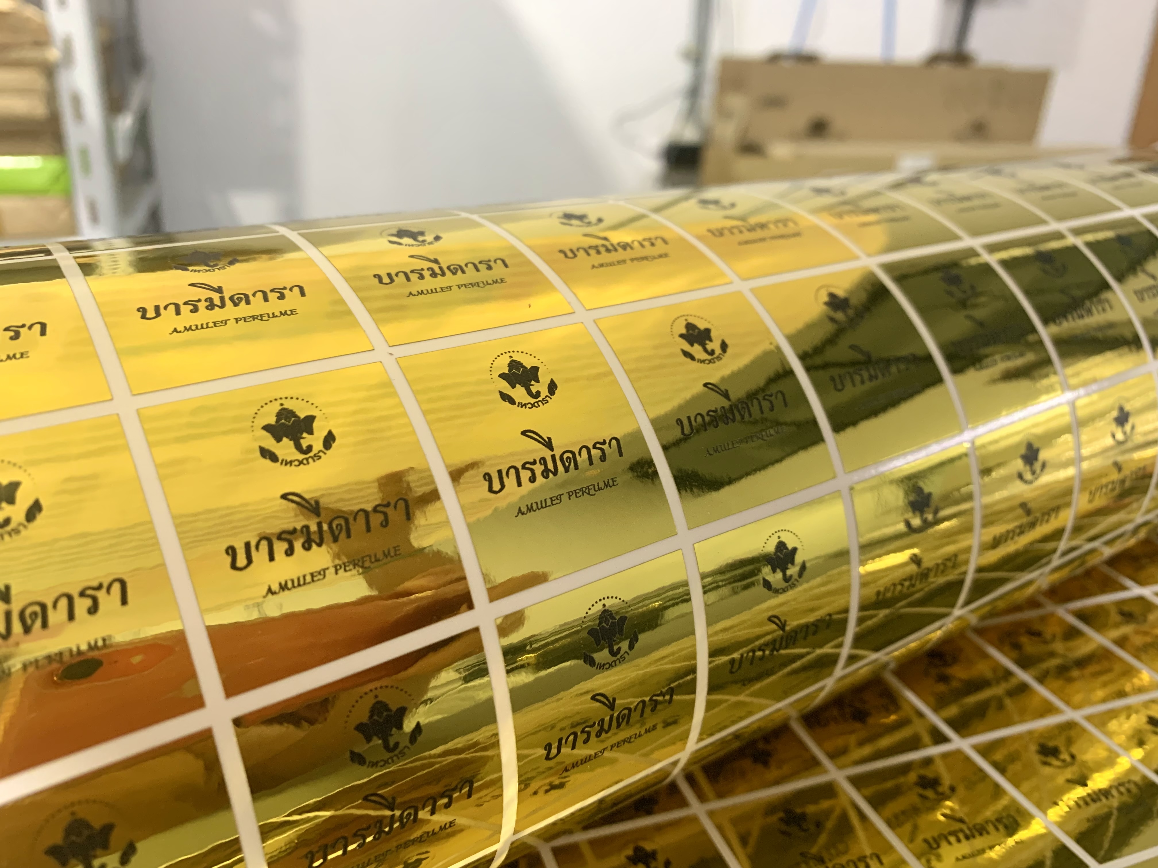 สติ๊กเกอร์ฉลากสินค้าฟรอยทอง ฟอยล์