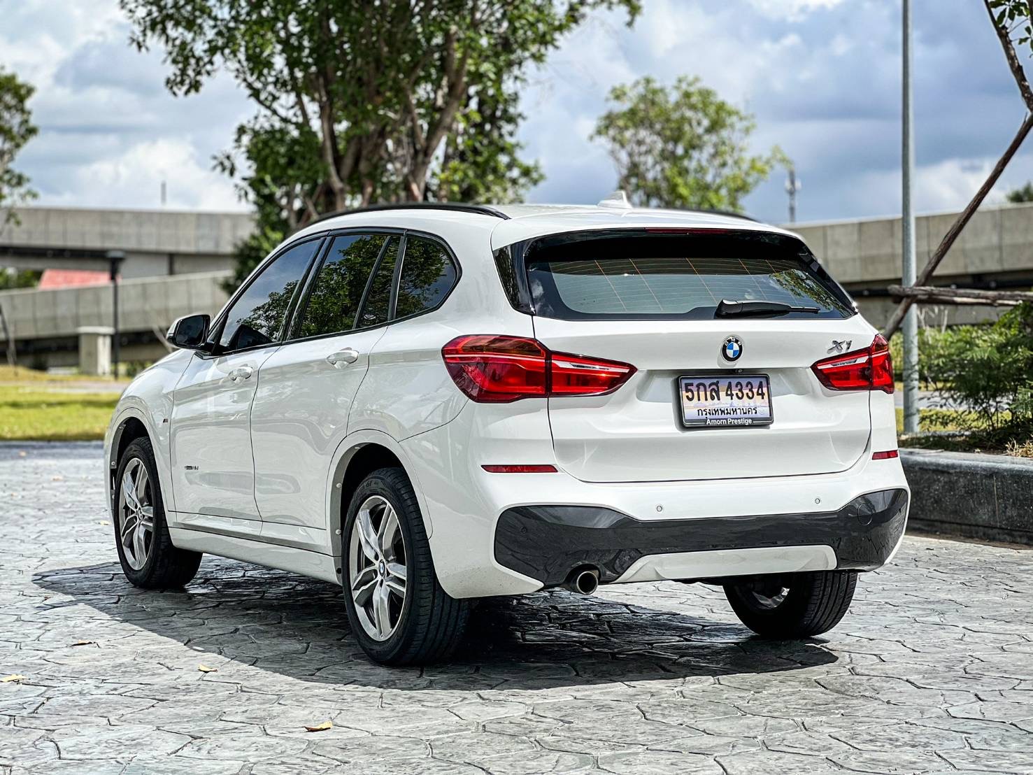 BMW X1, 1.8d M SPORT โฉม F48 ปี 2018